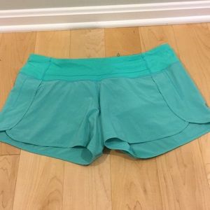 Lululemon groove short size 10